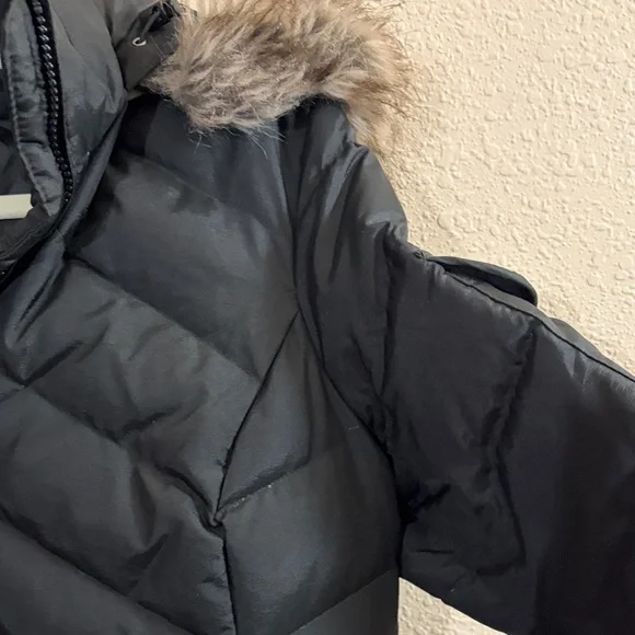 Eddie Bauer Black Quilted Coat with Faux Fur Hood - Picture 10 of 16